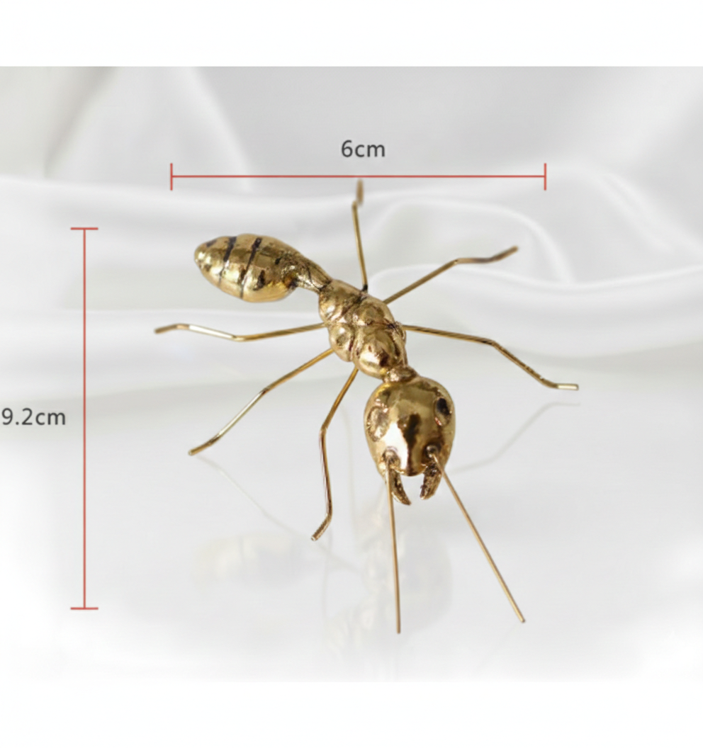 1 PC Golden Ant Metal Ornament – Small Zinc Alloy Handicraft Sculpture for Home Art Décor, Wedding & Christmas Gift
