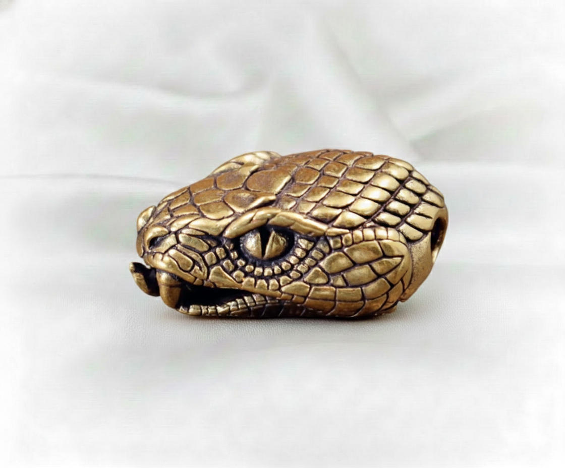 1 pc Snake Head Brass Buckle EDC Paracord Pendant – Outdoor DIY Woven Rope Accessory, Adult Fidget Decompression Toy, Tactical EDC Gear